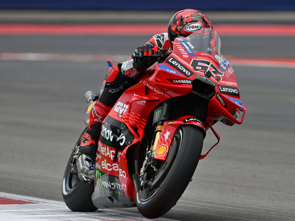 MotoGP 2025, 3ος Αγώνας, Αμερική – Αλαλούμ με πτώση Marquez και νίκη Bagnaia!