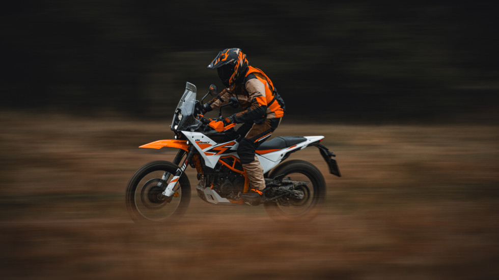 KTM 390 Adventure R / Enduro R 2025 – Ετοιμάσου να προπαραγγείλεις στην Fan Motorcycles
