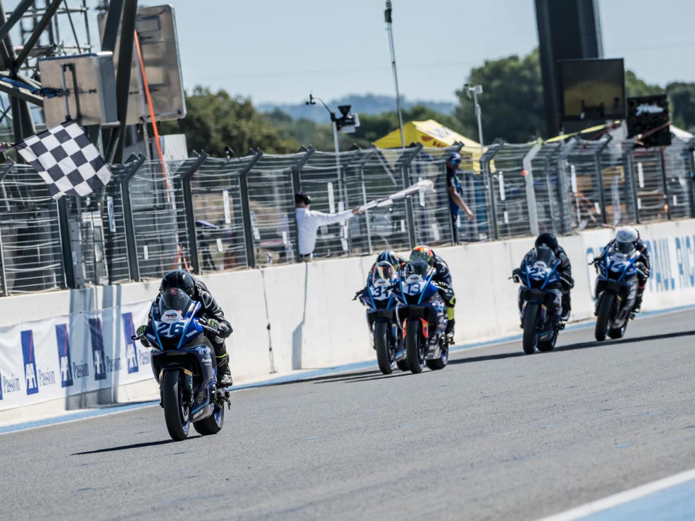 Yamaha R7 European Cup SuperFinale - 2ος Αγώνας για -ακόμα πιο- γερά νεύρα