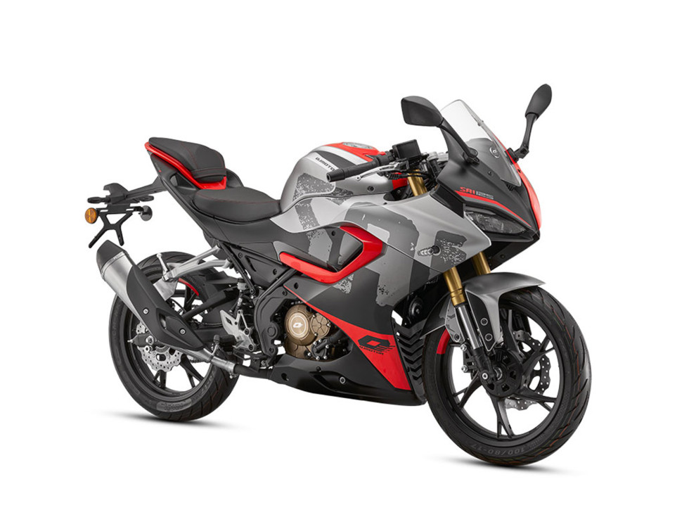 QJMOTOR SRK 125R - Ride, Race, Rule