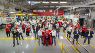 Ducati Multistrada V4 2021 – Η πρώτη μοτοσυκλέτα παραγωγής με μπρος και πίσω ραντάρ
