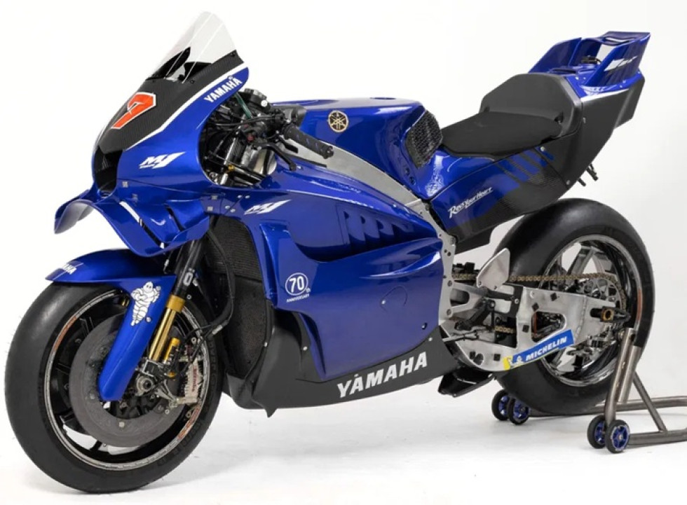 Yamaha – Αποκαλύφθηκε η M1 με τον V4 κινητήρα