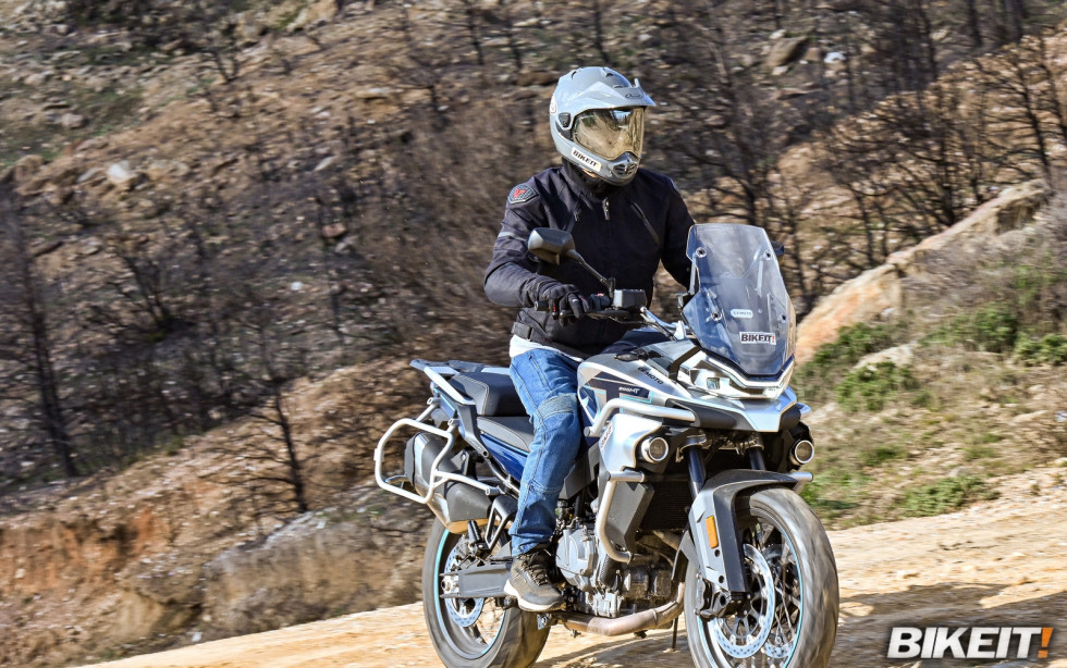 Mini review - CFMOTO 800MT Sport – Αξίζει να το επιλέξεις;