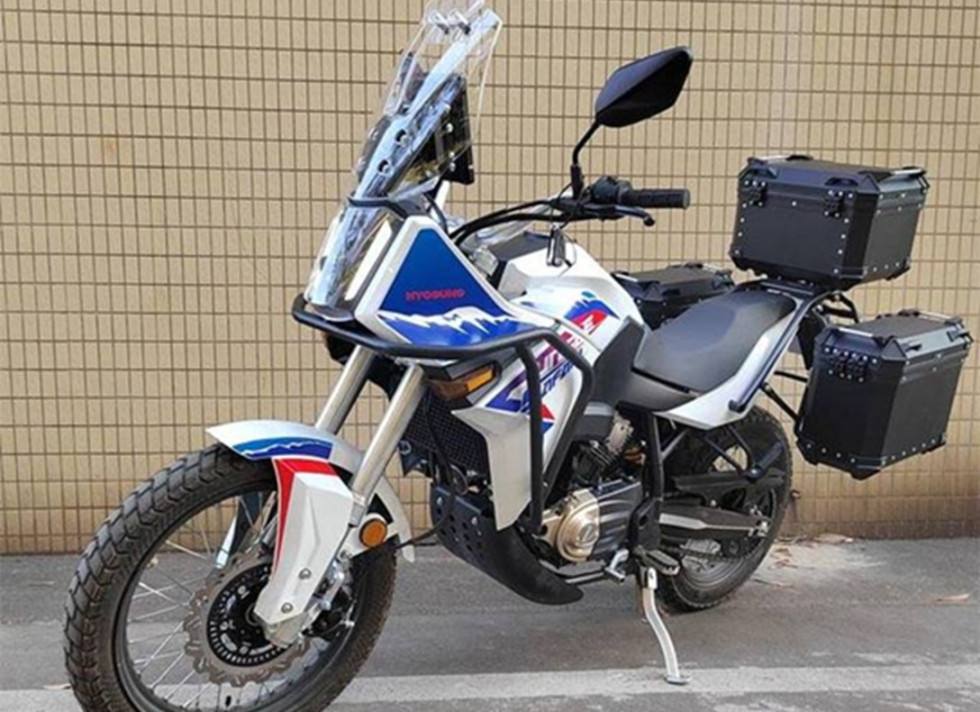 Hyosung – Νέα V2 Adventure μοτοσυκλέτα στα σκαριά, εντοπίστηκε σε έγγραφα κατοχύρωσης