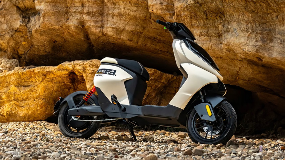 Zeeho AE4i – Νέο ηλεκτρικό scooter και με πετάλια