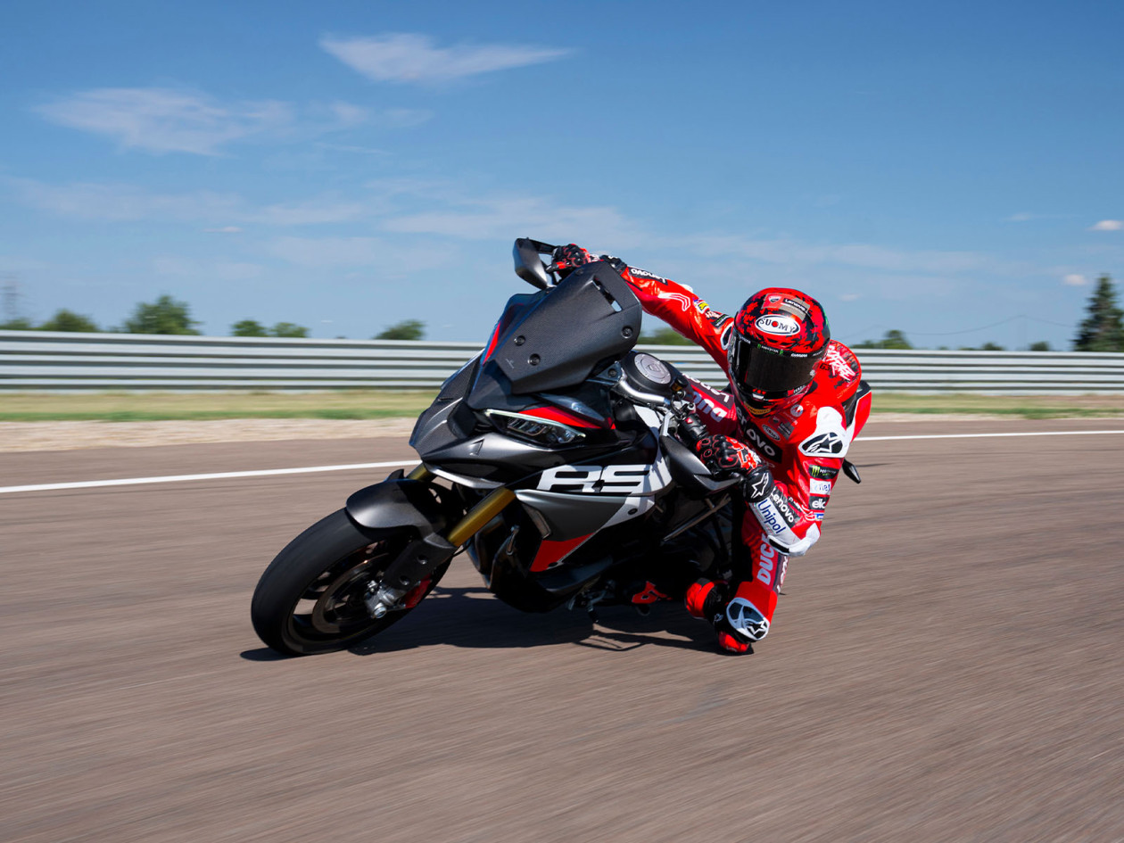Ducati Multistrada V4 RS 2026 - Τουρισμός α λα.. MotoGP