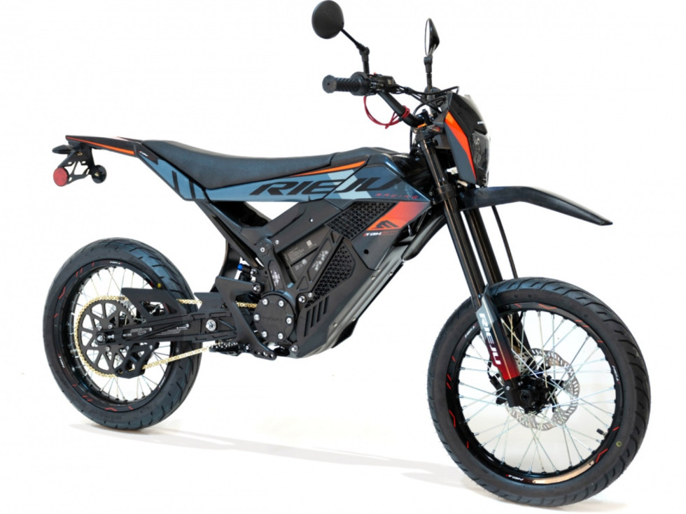 Rieju e-Tango SM - Ηλεκτρικό supermoto με 305 Nm ροπής και βάρος μόλις 73 κιλά