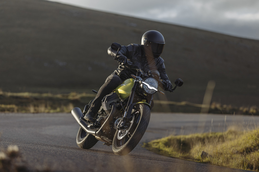 Moto Guzzi V7 Sport 2025 – Έναρξη προπαραγγελιών και ανακοίνωση τιμής