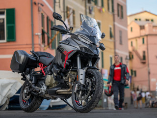 Ducati Multistrada V4 S Grand Tour 2026 - Για πραγματικά μεγάλα ταξίδια