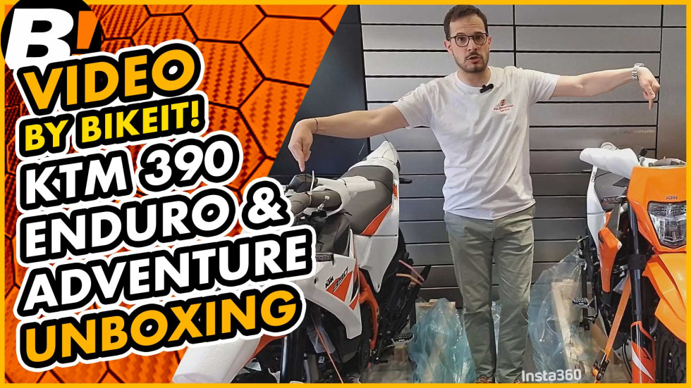 Video Unboxing - KTM 390 Adventure - Enduro 2025 στην FANMOTO