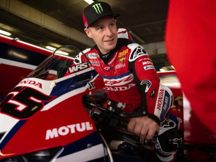 Jonathan Rea - Ο έξι φορές Παγκόσμιος Πρωταθλητής στηρίζει παιδιά με καρκίνο