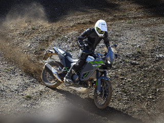 Kawasaki KLE650 2027 - Η μεσαία, adventure πρόταση που έλειπε από την πράσινη γκάμα