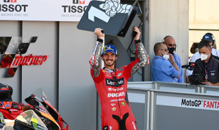 Τα λόγια ενθάρρυνσης του Rossi στον Bagnaia πριν τον αγώνα στην Aragon