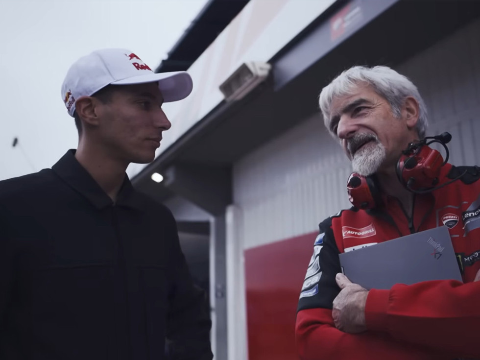 Ducati - Εκ των έσω στο GP της Valencia με επίσκεψη... Razgatlioglu