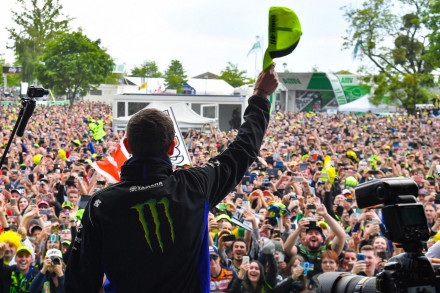 Ο Valentino Rossi έχει δύο χρόνια να κερδίσει και στη Yamaha ήδη μιλούν για το τέλος της καριέρας του