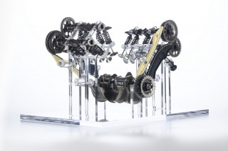 Τεχνική Ανάλυση - V4 Granturismo: Ο κινητήρας του επόμενου Ducati Multistrada δεν θα έχει Desmo!