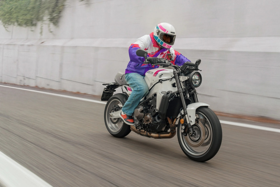 Yamaha XSR900 2027 – Νέο χρώμα με άμεση αναφορά στα 90s