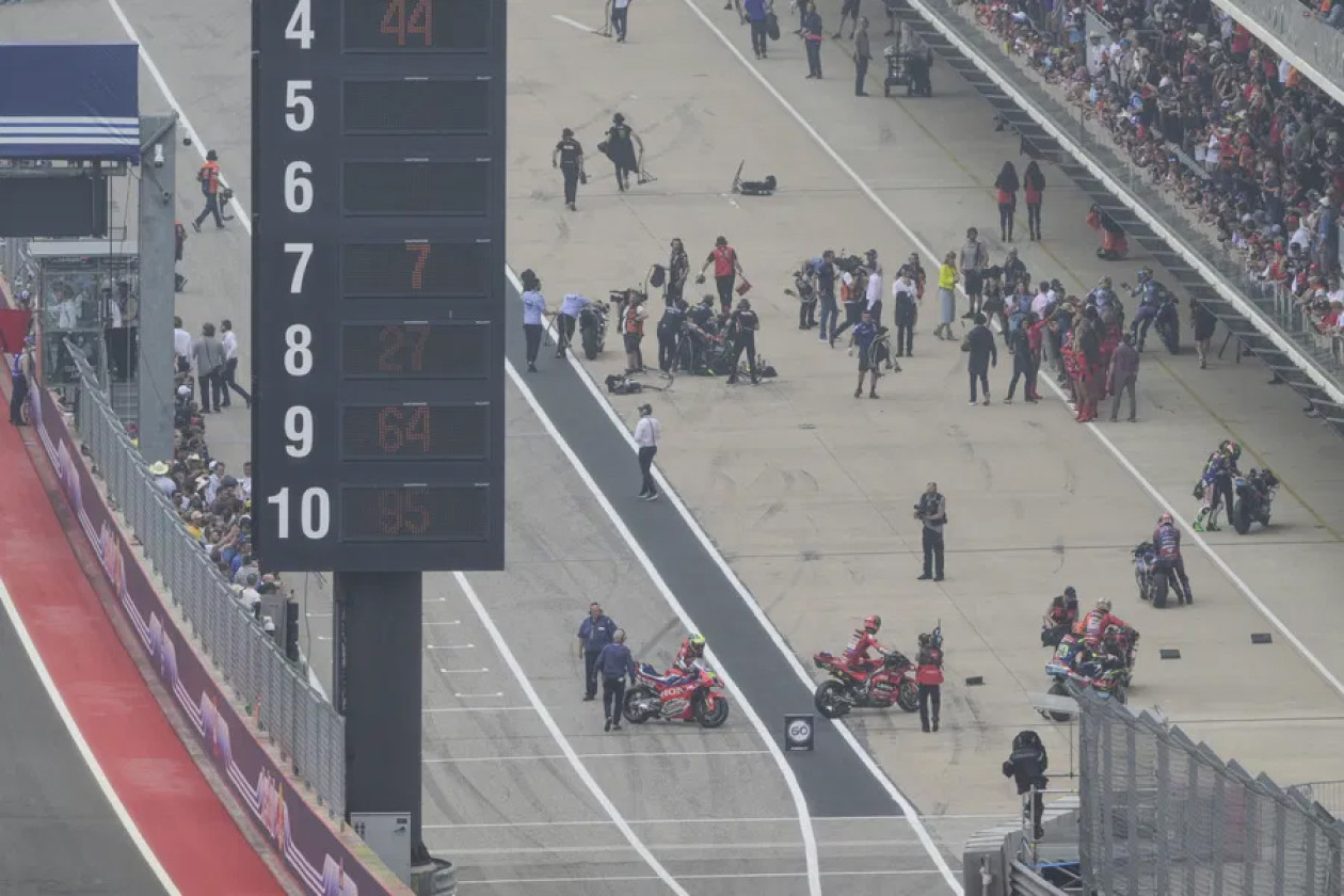 MotoGP – Εκνευρισμός και κάλεσμα για αλλαγή κανόνων μετά το χάος του Texas