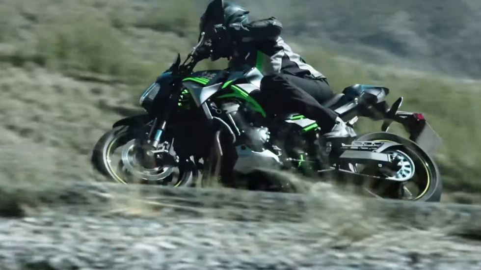 Kawasaki Z900 2020 - Το επίσημο video