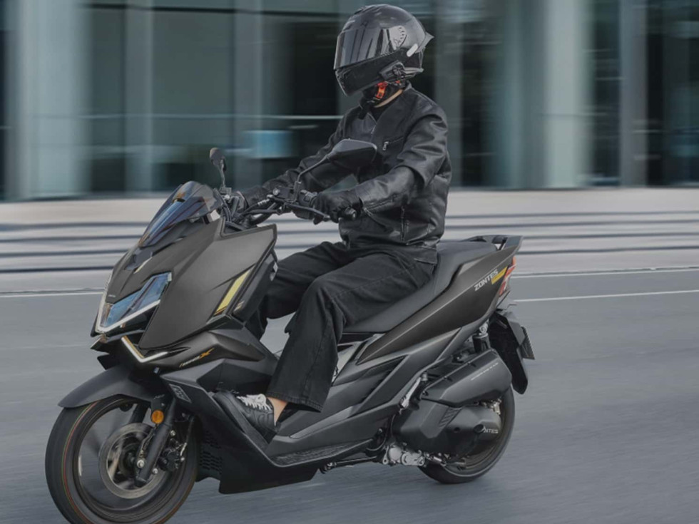 Zontes 125 X - Η νέα πρόταση στα scooter πόλης με 15 ίππους και πλούσιο εξοπλισμό
