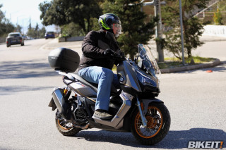 Test - QJMOTOR ATR 125 ABS/TCS Off-Road Top Box 2025 - Πληρότητα