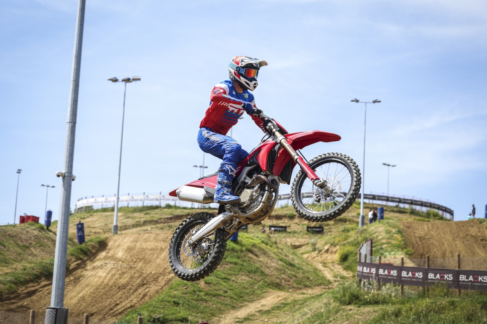 Test - Ducati Desmo450 MX 2025 - Αποστολή στην Ιταλία