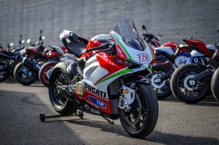 Μια Ducati Panigale V4S δημοπρατείται για το Ίδρυμα Nicky Hayden