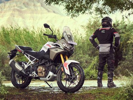TVS Apache RTX - Μικρομεσαίο adventure tourer για την Ινδία