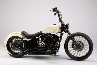 Ο Πάπας πουλά τη Harley-Davidson του