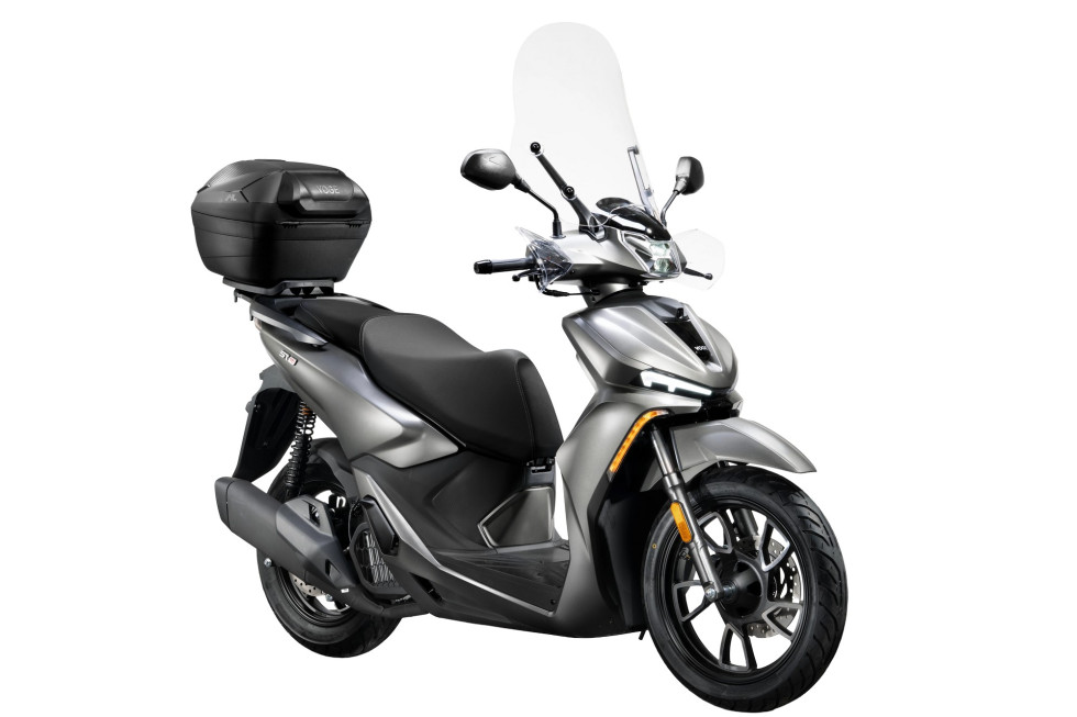 Moto Ξουχέλλης - Ετοιμοπαράδοτο το νέο Voge SR16 200