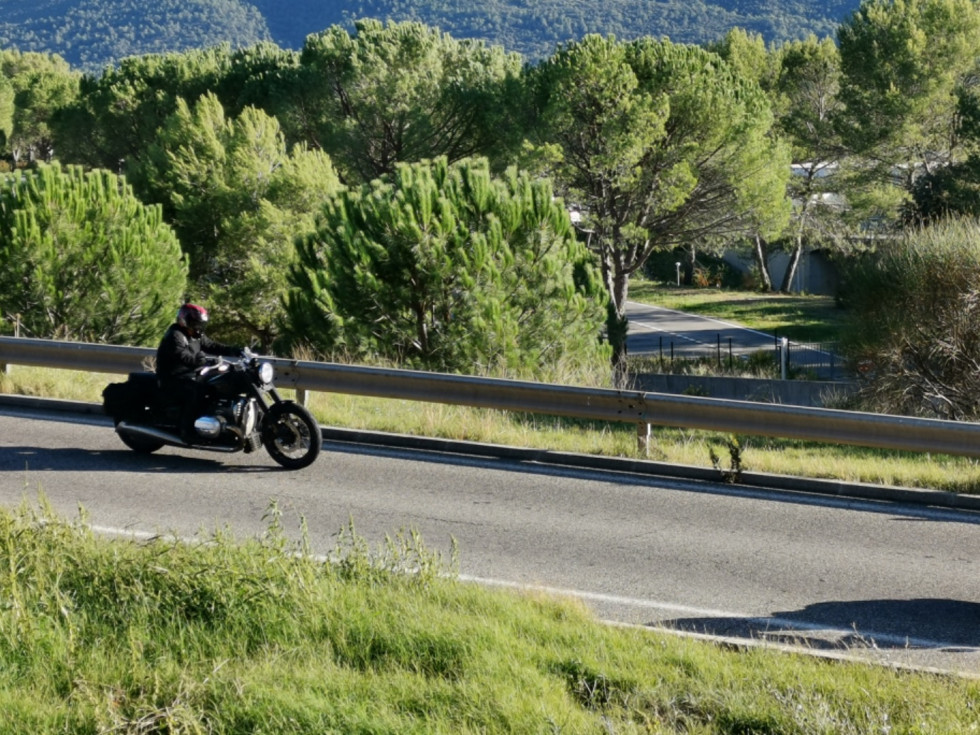 BMW Motorrad – Τo R18 σε διαφορετικές "εκδόσεις" δοκιμάζεται στον δρόμο – Κατασκοπικές φωτογραφίες
