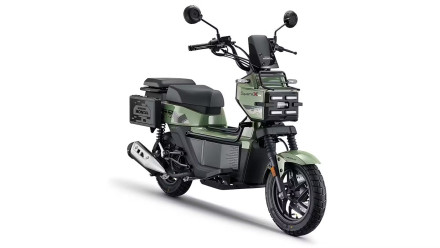Honda Square X – Το adventure scooter με... το τραπεζάκι!