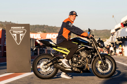 Μια Triumph Street Triple 765 RS δώρο για τον Pedro Acosta