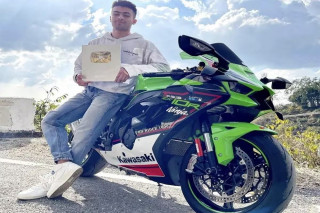 Σκοτώθηκε ο Youtuber Agastay Chauhan προσπαθώντας να πιάσει τα 300 χλμ/ώρα