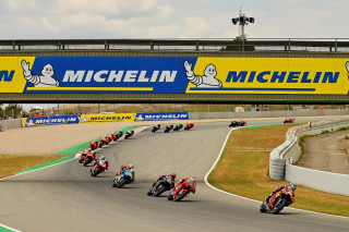 Michelin - Τα ελαστικά Power Slicks δημιούργησαν νέα δεδομένα στην ανανεωμένη πίστα της Καταλονίας