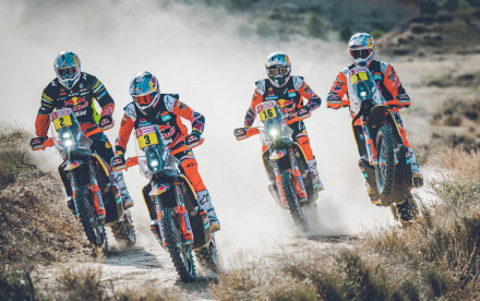 KTM Factory Racing 2020 Dakar Rally Team - Το επίσημο Video