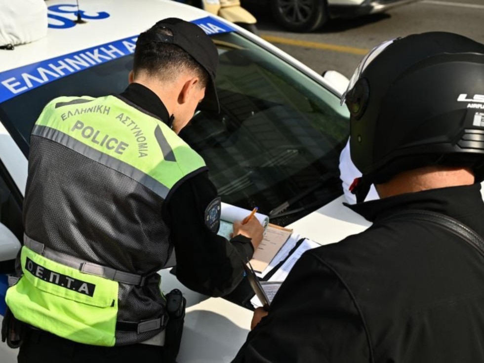 Αττική - Πάνω από 42.000 έλεγχοι και χιλιάδες παραβάσεις σε λίγες ημέρες