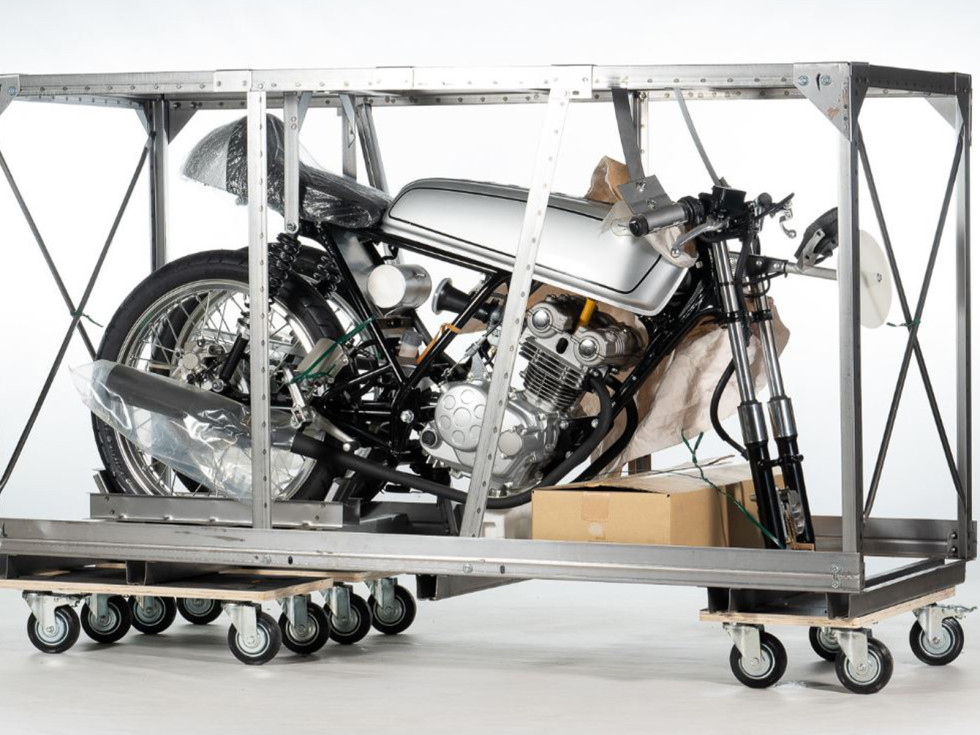 Ένα άθικτο Honda Dream CB50R του 2004 μπορεί να γίνει δικό σας