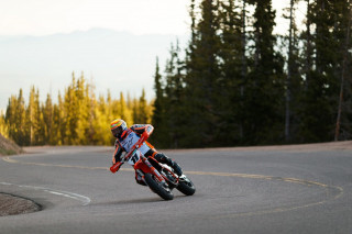 Pikes Peak - H KTM θέλει να βάψει πορτοκαλί και 3η κατηγορία