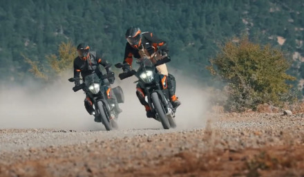 Δύο ΚΤΜ 390 Adventure εξερευνούν την Ελλάδα [Βίντεο]
