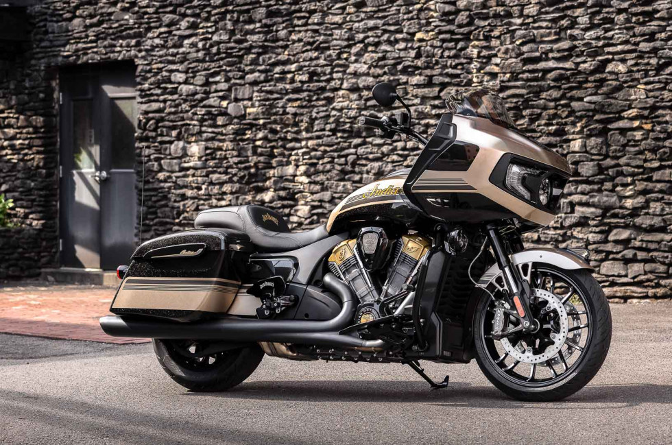 Jack Daniel's Limited Edition Indian Challenger Dark Horse 2022