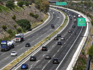 Σαρωτές πινακίδων φέρνουν πενταψήφια πρόστιμα στα "σε ακινησία" οχήματα που κυκλοφορούν