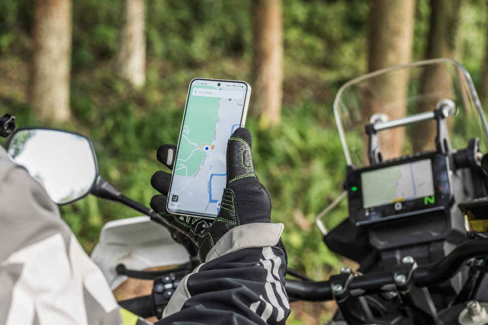 MotoPlay - Η εφαρμογή CFMOTO Ride εμπλουτίζεται με πλοήγηση Google
