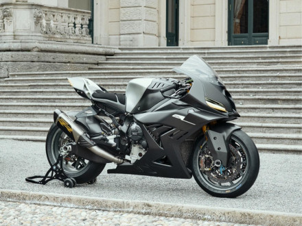 BMW Concept RR - Σκιαγραφώντας το επόμενο S 1000 RR