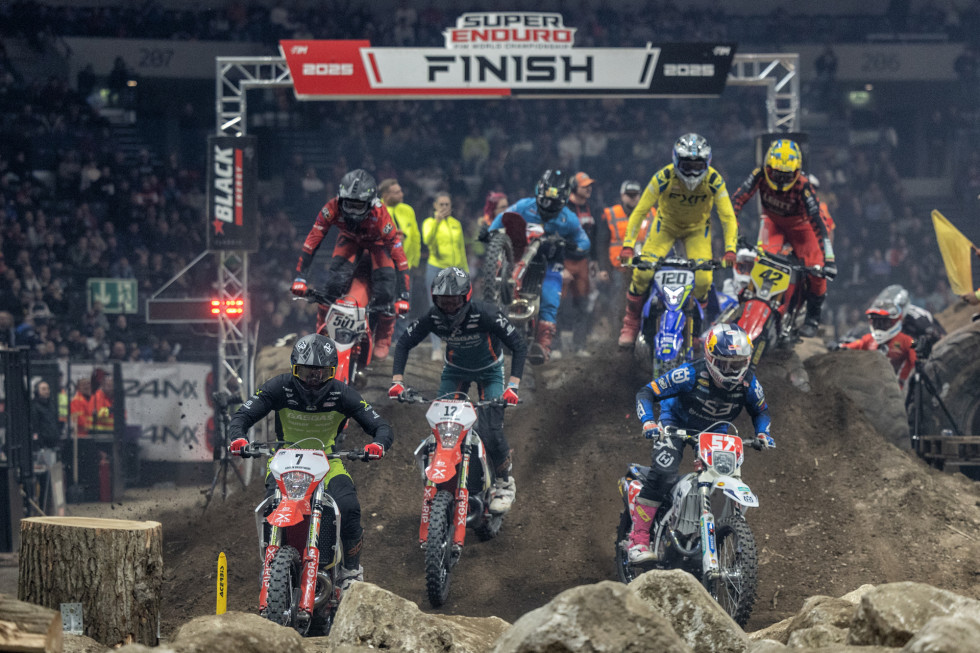 Το SuperEnduro στη FIM-MOTO.TV