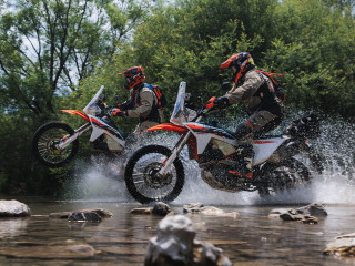KTM 690 Rally 2027 - Ένα 690 Enduro R μεγάλου βεληνεκούς